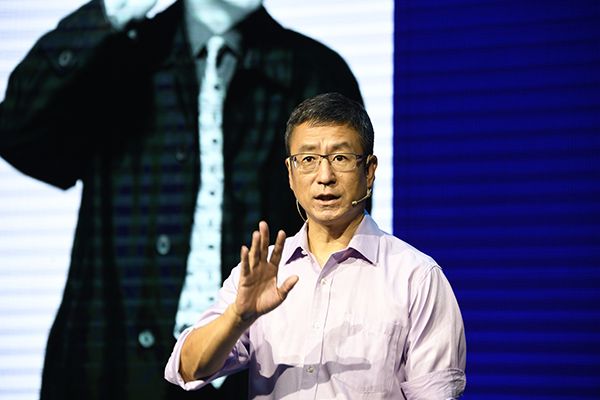 白岩松新书，时代之声的震撼更新与最新解读